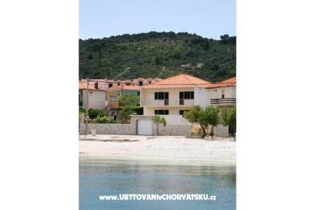 Apartmanok Merica Trogir Horvátország
