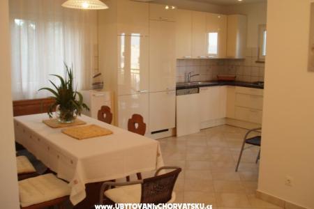 Apartmanok Pupic fotó 5