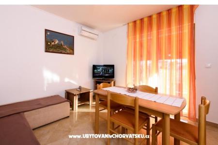 Apartmanok Petra fotó 3