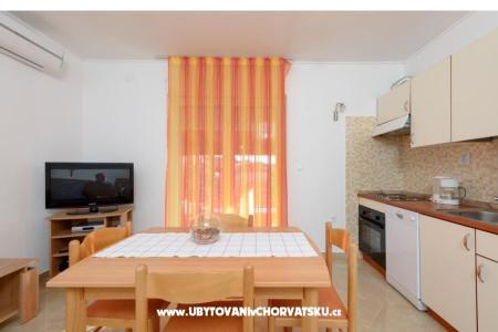 Apartmanok Petra fotó 4