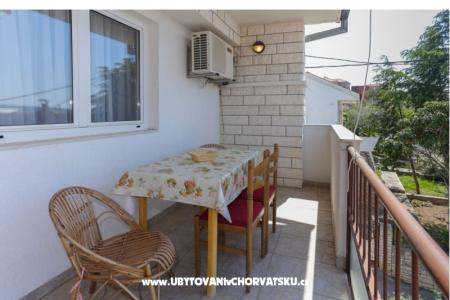 Apartmanok Leila fotó 5