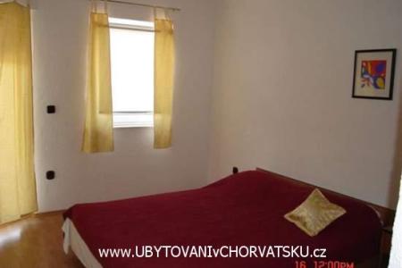 Apartmanok Levarda fotó 2