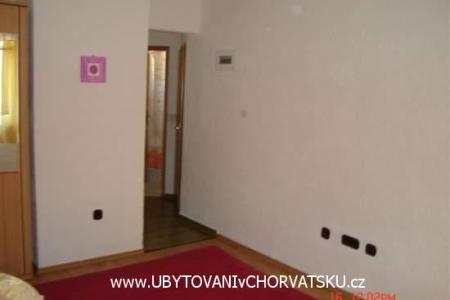 Apartmanok Levarda fotó 3