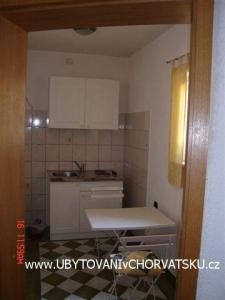 Apartmanok Levarda fotó 4