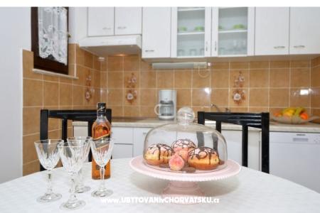 Apartmanok Marijana fotó 3