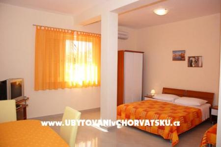 Apartmanok Riva & Roza fotó 5