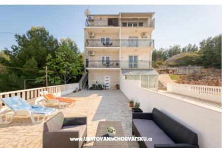 Apartmanok Ujevic fotó 5