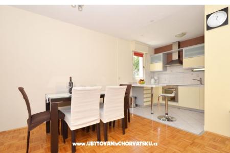 Apt Miana fotó 5