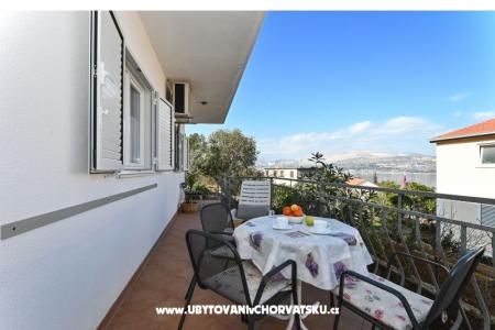Arbanija Apartmanok fotó 2