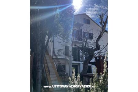 Apartmanok Leila fotó 4