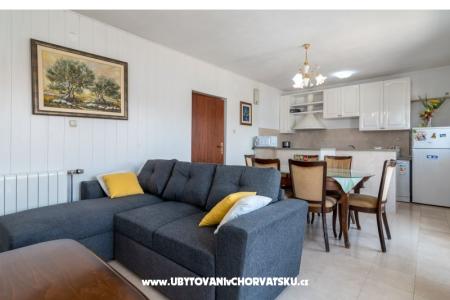 Lola Apartmanok fotó 5
