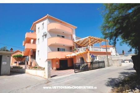 Apartmanok Marinovi dvori fotó 2