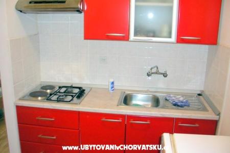 Apartmanok Roza fotó 3