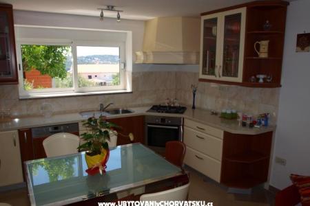 Apartmanok Roza fotó 4