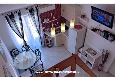 Apartmanok Tucepi Jakić fotó 2