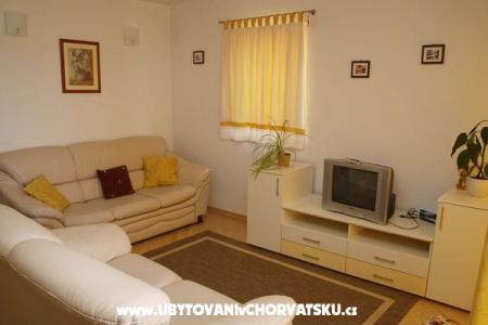 Apartmanok Zelic Tucepi fotó 3
