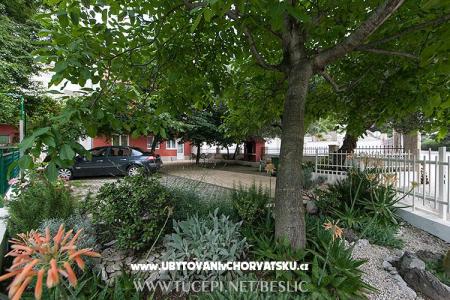 Apartmanok Beslic fotó 2