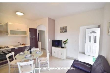 Apartmanok Meri fotó 3
