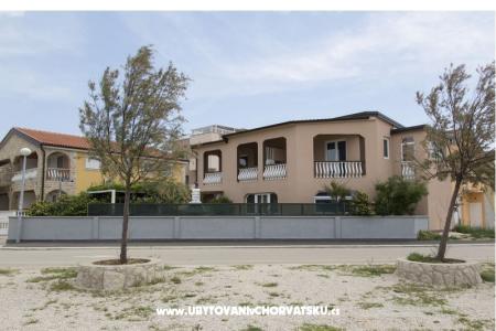Apartmanok Lilly fotó 3