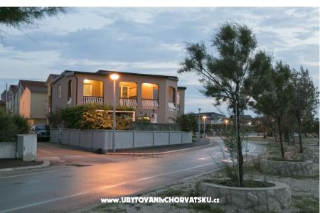 Apartmanok Lilly fotó 4