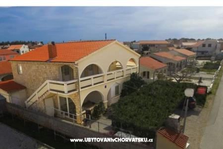 Apartmanok Oto Ivanka fotó 4