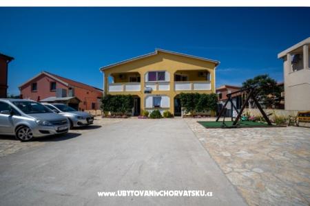 Apartmanok Pavic fotó 3