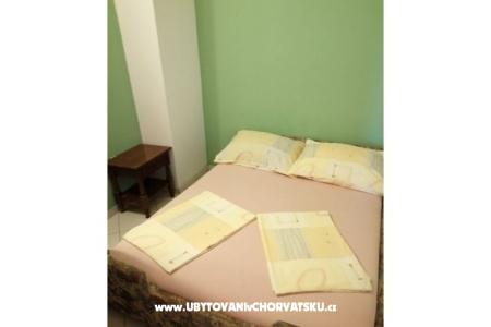 Apartmanok Lora fotó 2