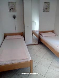 Jurisic fotó 5