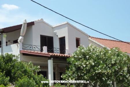 Villa Vinka*** fotó 2