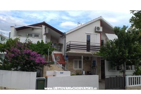  Apartman Čičak Vodice Horvátország