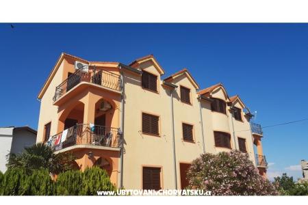Apartmanok Tribunj-Biserka Vodice Horvátország