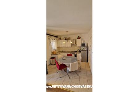 Apartman Anthos fotó 3