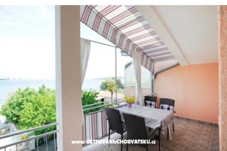 Apartmanok latin Vodice Horvátország