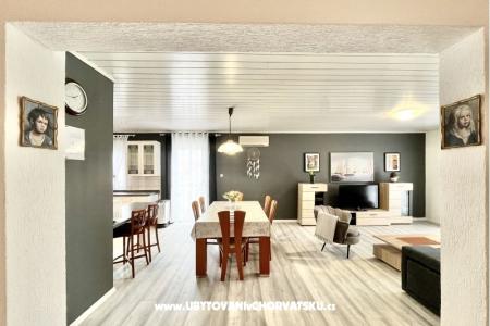 Apartmanok Rino Vodice Horvátország