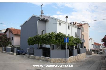Apartmanok Toni Vodice Horvátország