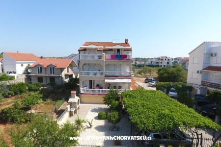 Apartmanok Zeko fotó 4