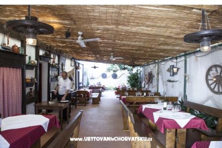 Apartmanok Alfirev Vodice fotó 2