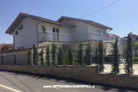 Apartmanok Arny fotó 3