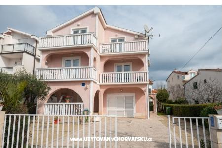 Apartmanok Marin No1. Vodice Horvátország