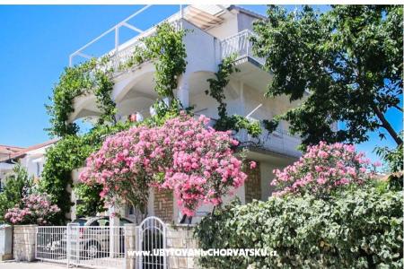 Apartmanok Milka Vodice Horvátország