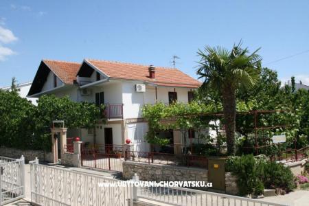 Villa Tanja *** Vodice Horvátország