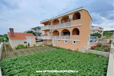 Apartmeni Adria - Rtina - Zadar Horvátország