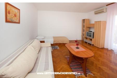 Apartmanok Diklo fotó 3