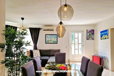 Apartmanok Tena,  prvi red do mora fotó 5