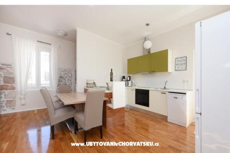 Apartmanok Karuzz fotó 5