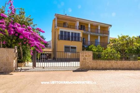 Apartmanok Lara Zadar Horvátország