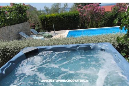 Luton Apartmanok fotó 4