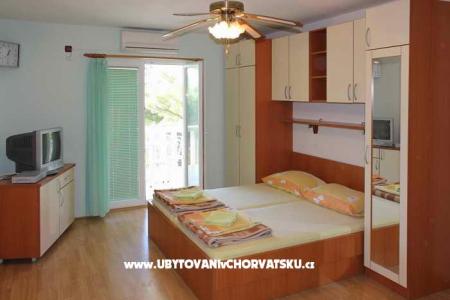 Apartmanok Mezić fotó 2