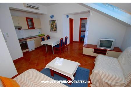Apartmanok Nike fotó 5