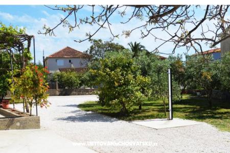 Apartmanok Matutinovic fotó 4